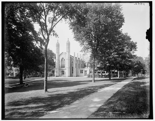 Gore Hall, Harvard College