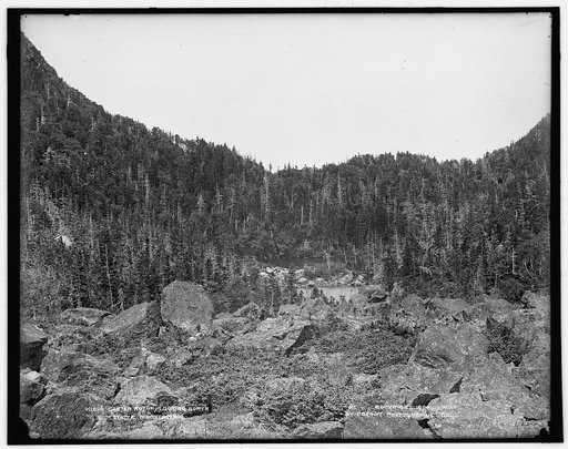 Carter Notch looking north, White Mountains
