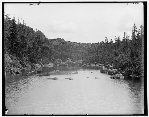 Carter Notch looking south, White Mountains, New Hampshire