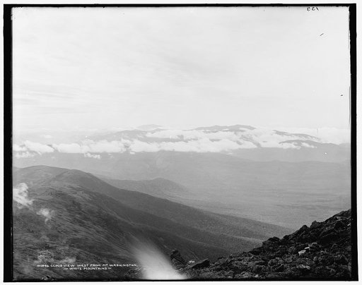 Cloud view west from Mt. Washington, White Mountains