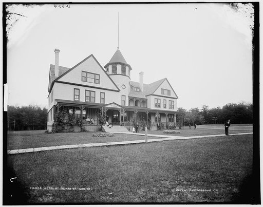 Hotel at Ne-ah-ta-wan-ta