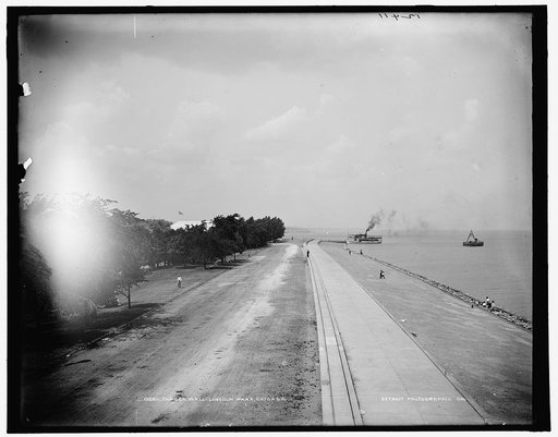 The Sea wall, Lincoln Park, Chicago