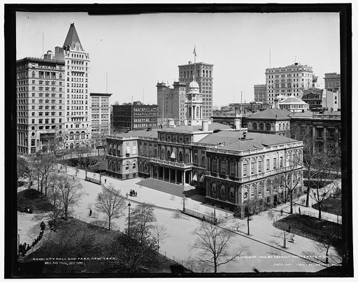 City Hall and park, New York