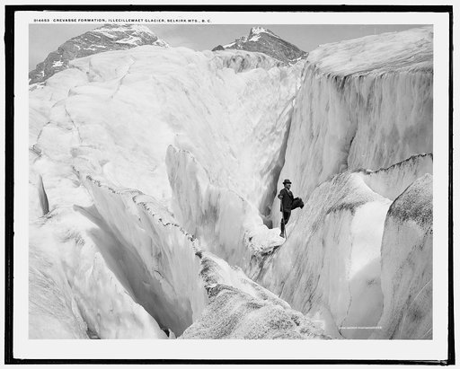 Crevasse formation, Illecillewaet Glacier, Selkirk Mts., B.C.