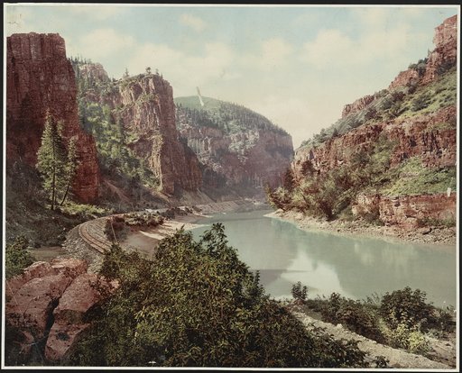 Echo Cliffs, Grand River Canon, Colorado