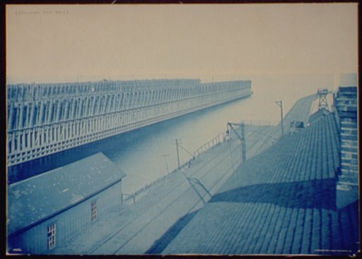 Escanaba, ore docks