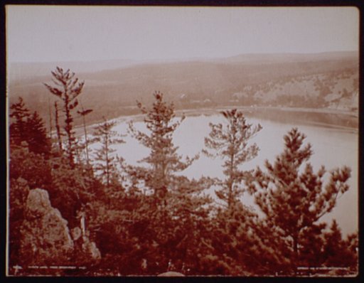 Devil's Lake from Observatory Hill