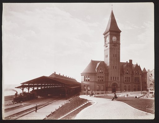 Chicago and Northwestern R.Y. Station, Milwaukee, Wis.