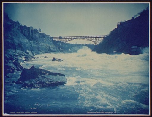 Whirl Pool Rapids, Niagara