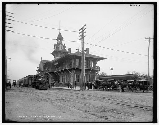 L. & N. Ry. [i.e. Louisville and Nashville Railway] Station, Pensacola, Fla.