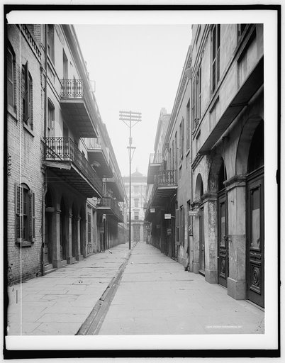 Exchange Alley and entrance to Royal Hotel, New Orleans, La.
