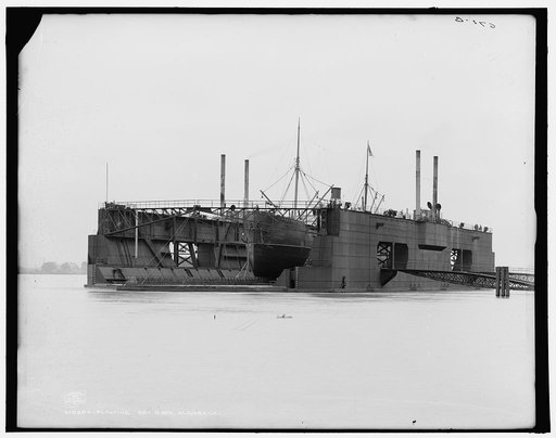 Floating dry dock, Algiers, La.