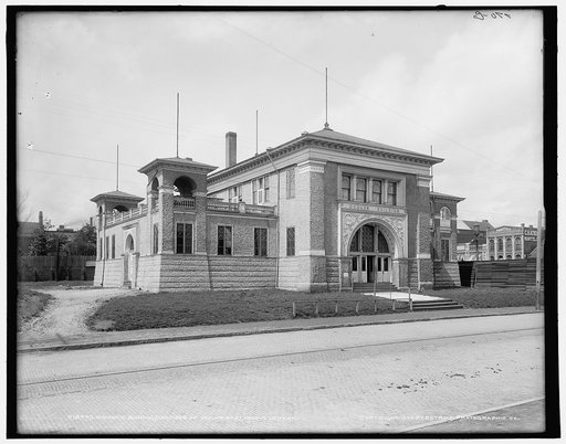 Woman's building, Chamber of Commerce, Knoxville, Tenn.