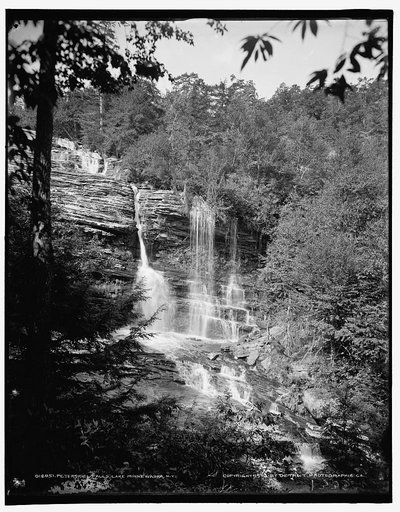 Peterskill Falls, Lake Minnewaska, N.Y.