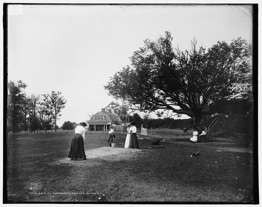 Golf at Manhansett [i.e. Manhanset House], Shelter Island, N.Y.