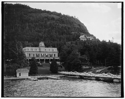 Hundred Island House, Lake George