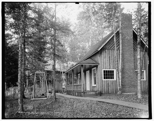 Hess Camp [i.e. Inn] cottages, Fulton Chain, Adirondack Mountains