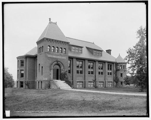 Skinner gymnasium, Northfield Seminary