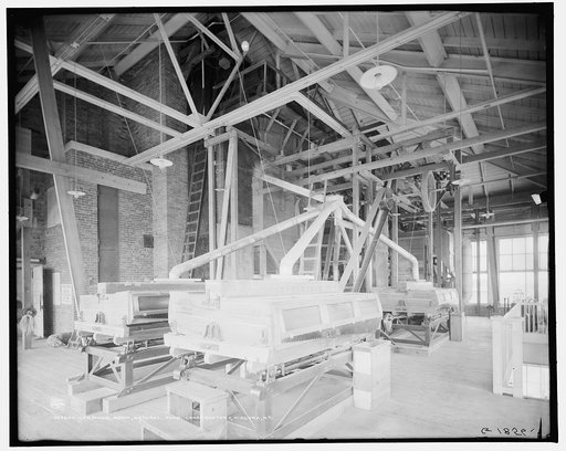 Cleaning room, Natural Food Conservatory, Niagara, N.Y.