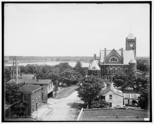 Court house and Lake Evla [sic] from Hotel San Juan, Orlando, Fla.