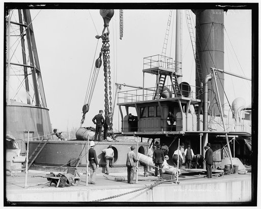 U.S.S. Miantonomoh, mounting 10-inch guns