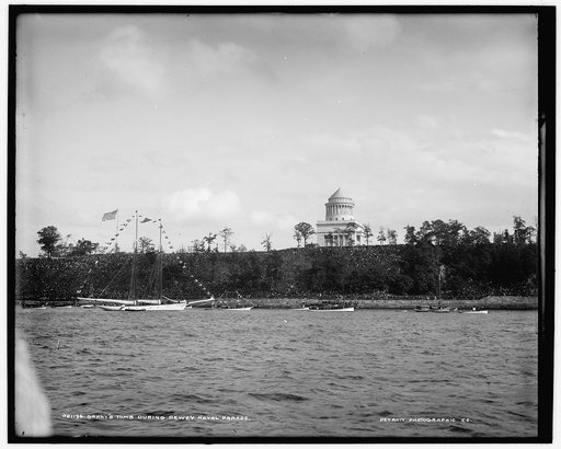 Grant's Tomb during Dewey Naval Parade