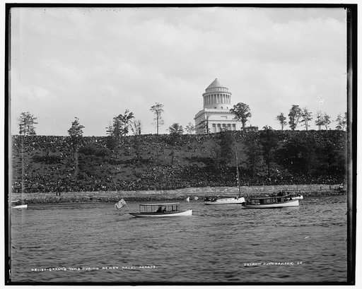 Grant's Tomb during Dewey Naval Parade