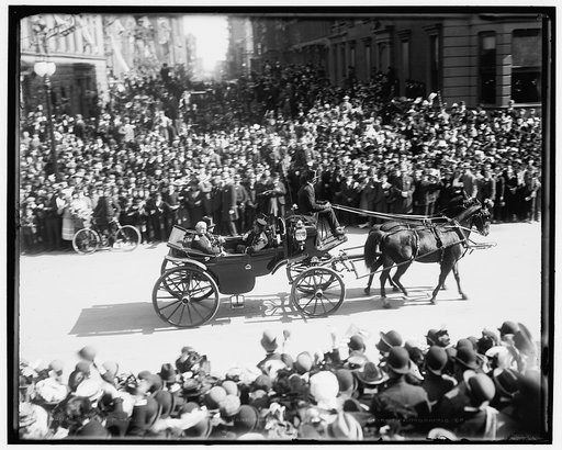 General Miles, Dewey Land Parade