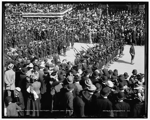 Sailors from the fleet, Dewey Land Parade
