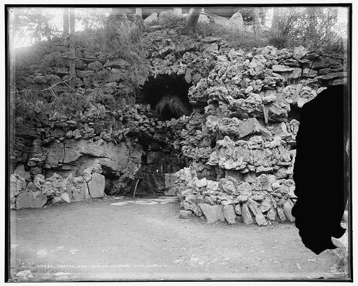 Grotto and spring, soldiers' home, Dayton, O[hio