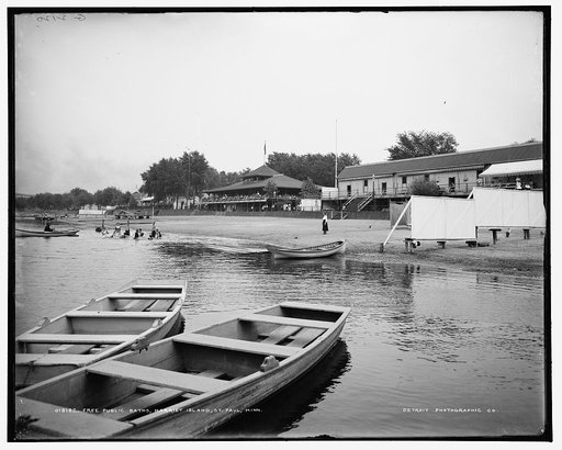 Free public baths, Harriet Island, St. Paul, Minn.