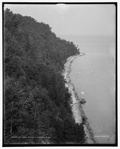 The North boulevard, Mackinac Island