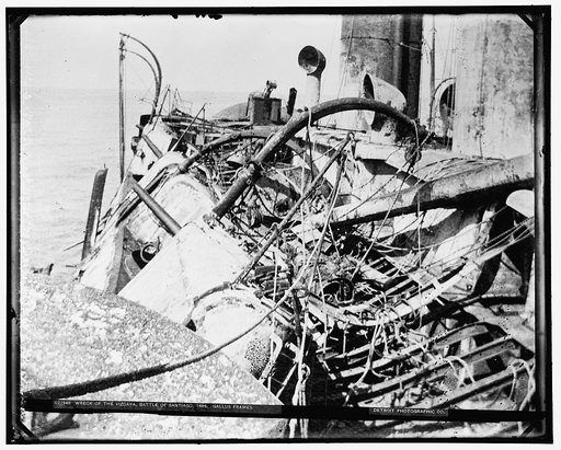 Wreck of the Vizcaya, Battle of Santiago, gallus frames, 1898