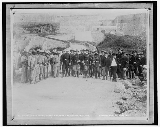 Delivering Cabanas Castle to American troops, Jan 1, 1899