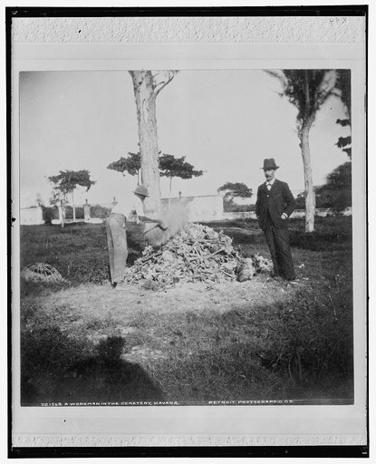 A Workman in the cemetery [Necropolis Cristobal Colon], Havana