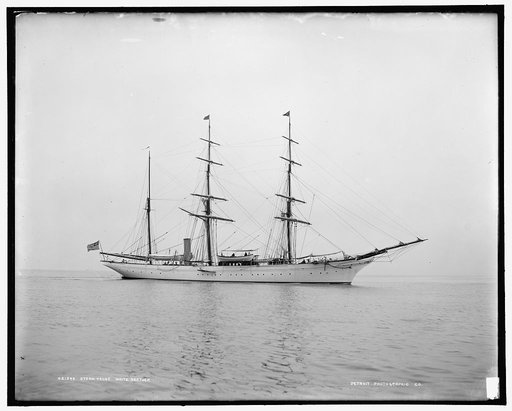Steam yacht White Heather
