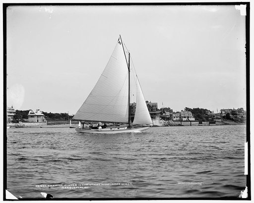 Chewink, winner in Corinthian mid-summer series, Marblehead