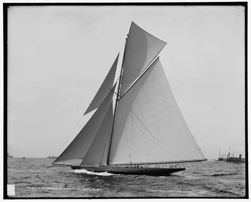 Shamrock II before start