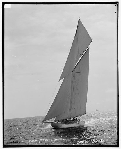 Columbia coming for the line to windward of committee boat