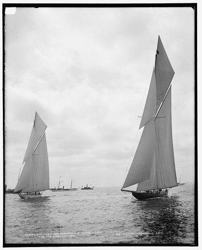 Columbia and Shamrock II maneuvering for the start