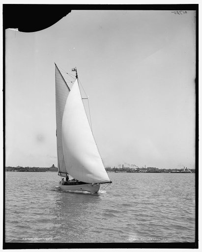 Yacht Vesta