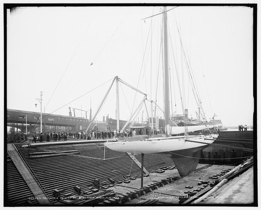 Reliance in dry dock at Erie Basin, Aug. 17, 1903