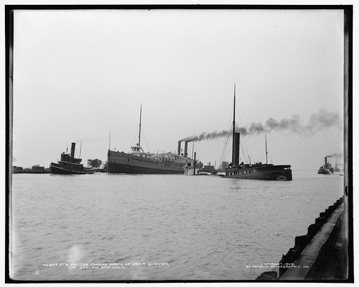 Str. Yonkers passing wreck of Jno. N. Glidden, in St. Clair ship canal