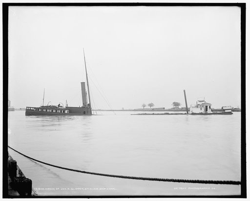 Wreck of of Jno. N. Glidden, St. Clair ship canal