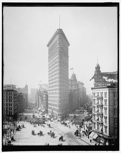 Flatiron Building, Broadway and Fifth Av., New York City