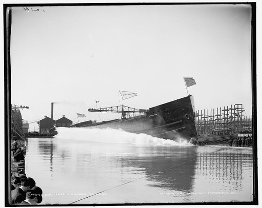 Str. James E. Davidson, the launch