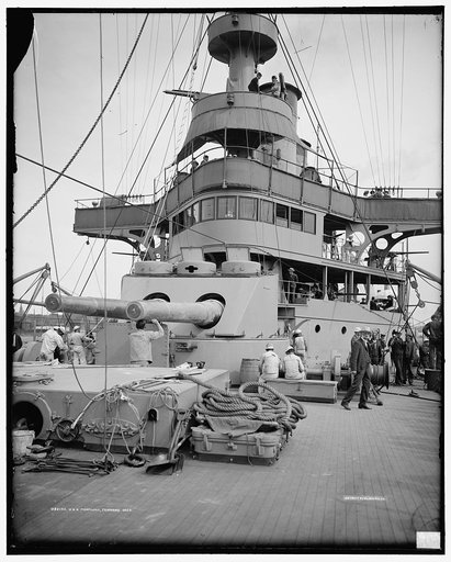 U.S.S. Maryland, forward deck