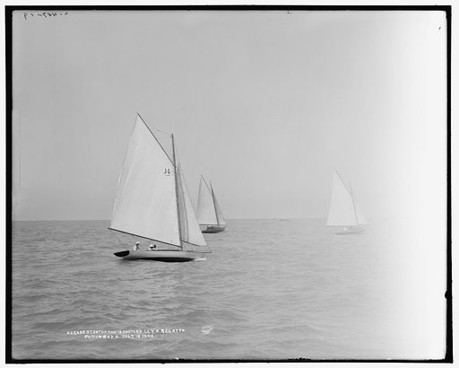 Start of the 16-footers, I.L.Y.A. [Inter-Lake Yachting Association] regatta, Put-in-Bay, O[hio