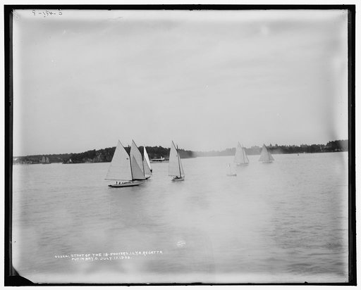 Start of the 18-footers, I.L.Y.A. [Inter-Lake Yachting Association] regatta, Put-in-Bay, O[hio