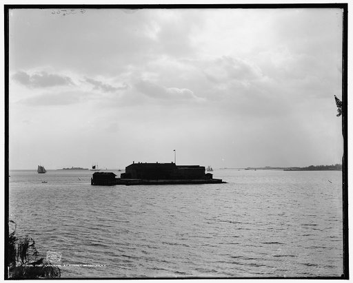 Fort Lafayette at sunset, Brooklyn, N.Y.